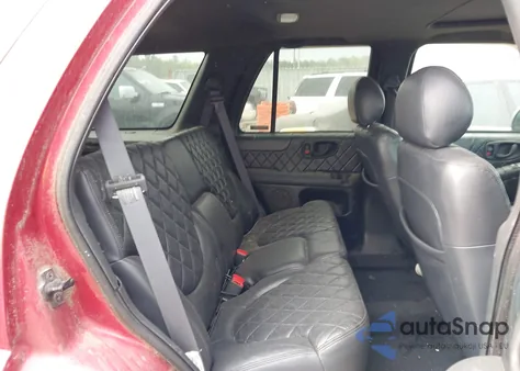 2000 GMC Jimmy Jde W/1Sh/1Sj from USA, damaged, VIN 1GKDT13W7Y2241640